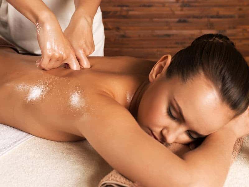 masaż leczniczy kręgosłupa